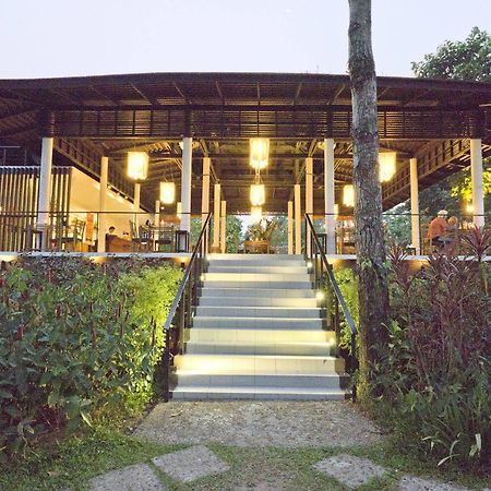 The River Resort Champasack Eksteriør bilde