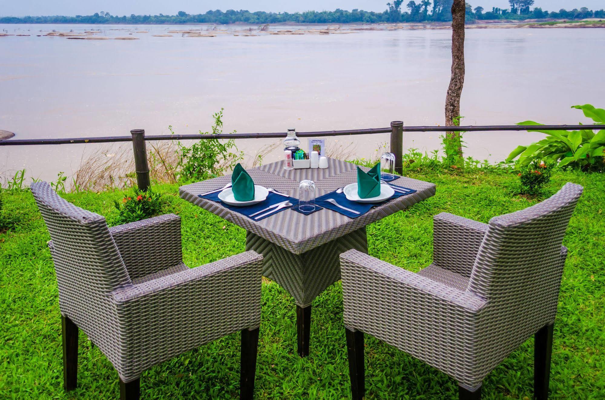 The River Resort Champasack Eksteriør bilde